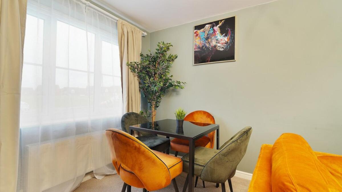 Spacious 2 Bedroom House In